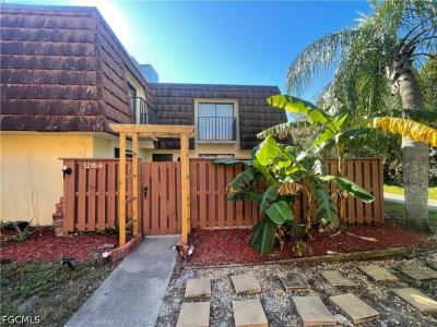 5218 Cedarbend Drive , 4, Fort Myers, Florida 33919, USA