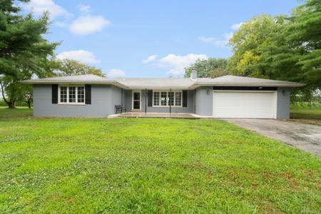2900 E Spruce Drive, Crete, Illinois 60417