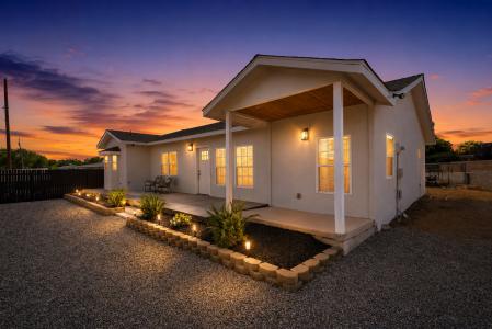 603 Amistad Road SW, Los Lunas, 新墨西哥州 87031, 美国