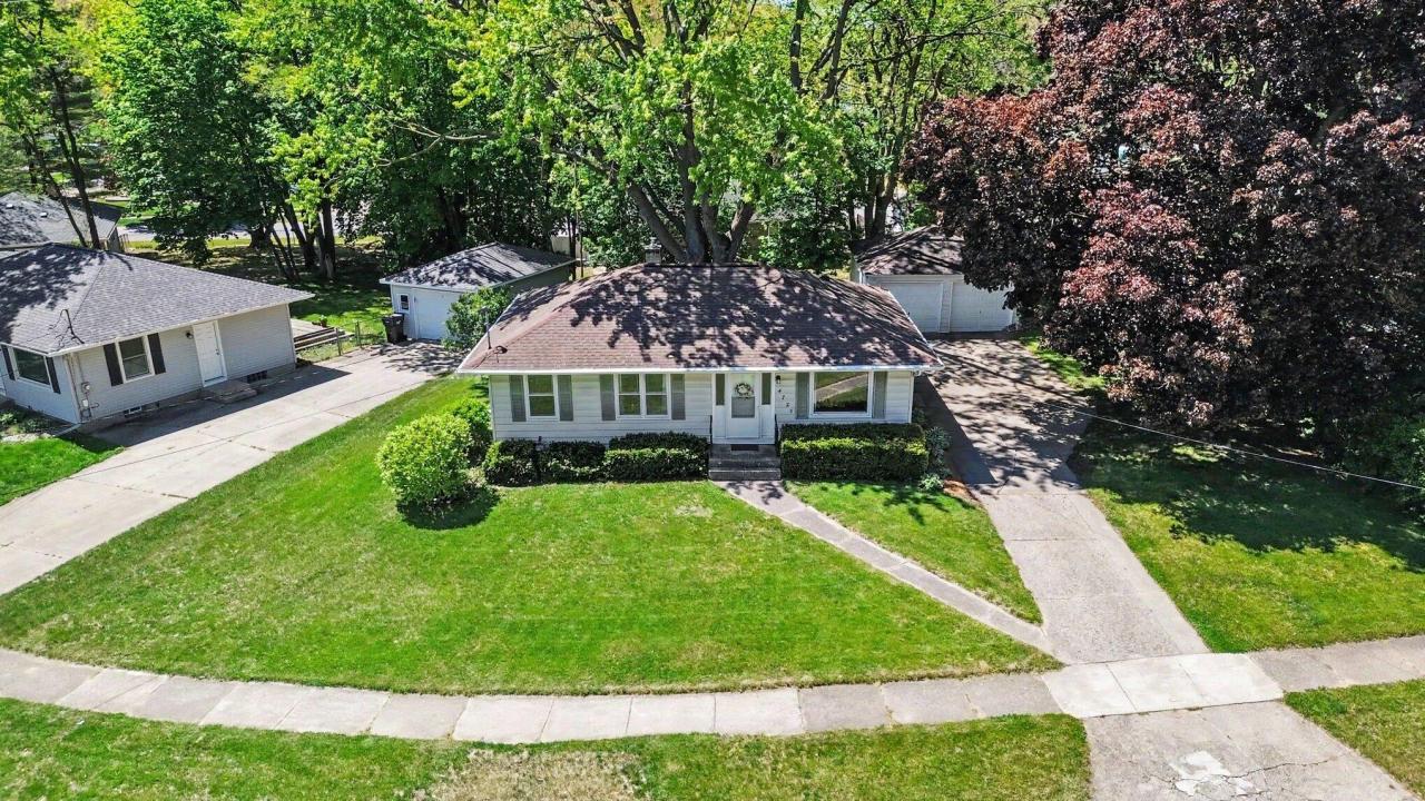 4725 Burgis Avenue Se, Kentwood, Michigan 49508, États-Unis