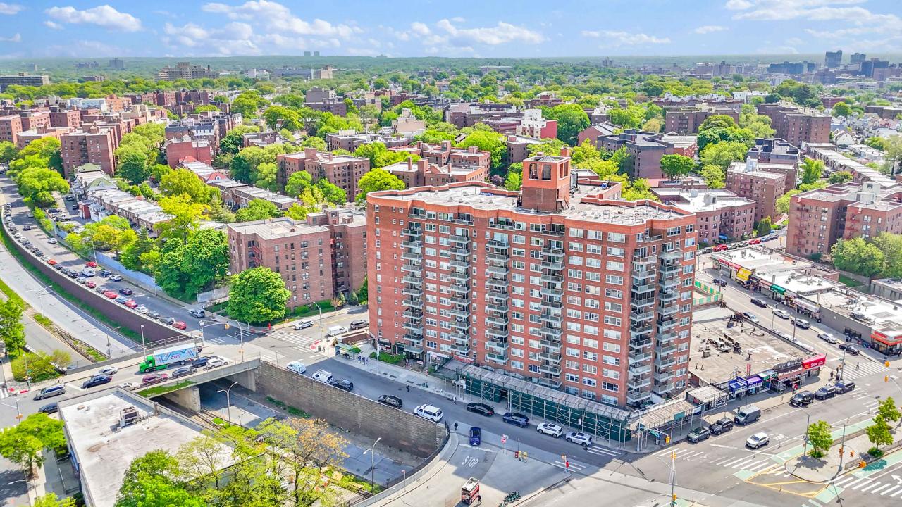 85-15 Main Street Unit #5F, Jamaika, New York 11435, USA