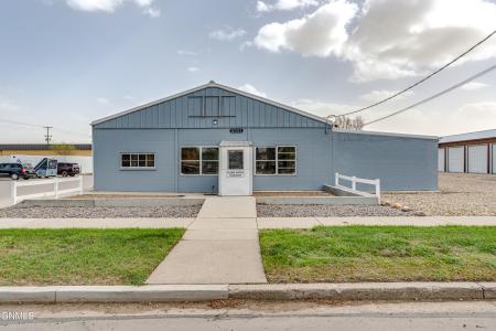 2521 Railroad Avenue, Bismarck, North Dakota 58501, USA