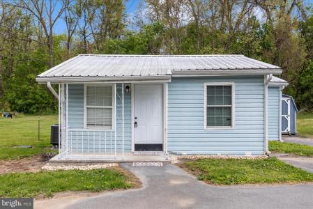15442 Falling Waters Road, Williamsport, Maryland 21795, USA