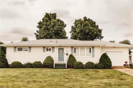 1337 Canoe Land, Coshocton, Ohio 43812, USA
