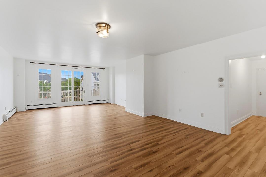 204 SHEARWATER CT W unit: 21 21, Jersey City, New Jersey 07305, États-Unis