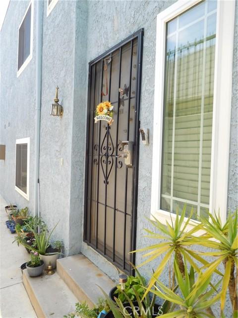 13302 Ramona, Baldwin Park, Californie 91706, États-Unis