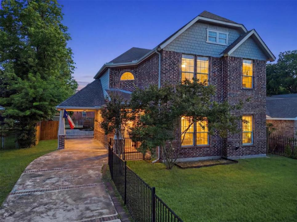 612 W 8th Street, Dallas, 텍사스 75208, 미국