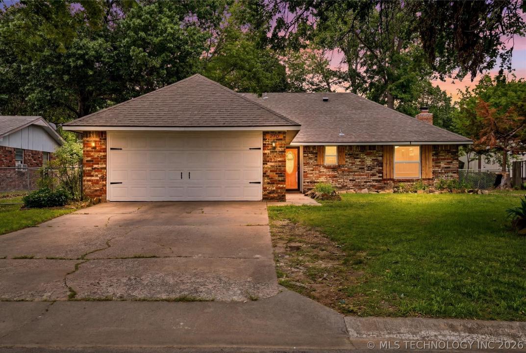 320 S Meigs Street, Fort Gibson, Oklahoma 74434, Stati Uniti