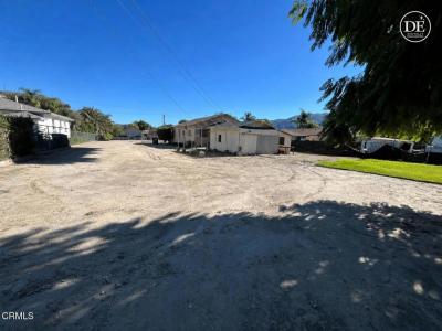 521 Temescal Street, Piru, California 93040, USA