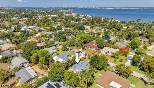 5657 Eichen Circle E, Fort Myers, Florida 33919, USA