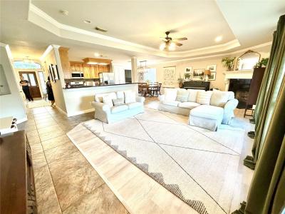 301 Friends Knoll Lane, Friendswood, Texas 77546, USA