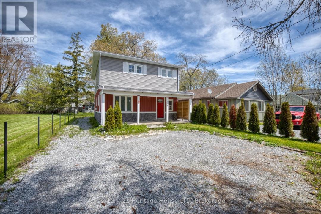 3054 THUNDER BAY ROAD, Fort Erie (ridgeway), Ontario L0S 1N0, Canada