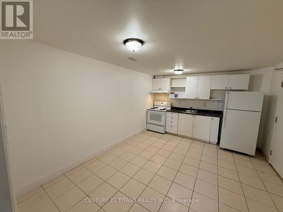 4459 LAWRENCE AVENUE EAST, Toronto (west Hill), 安大略省 M1E 2T6, 加拿大