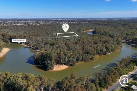 105 Murray Bank Drive, Echuca, VIC 3564, Australia