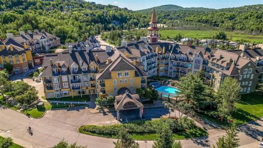 151  Ch. du Curé-Deslauriers, Mont-Tremblant, קוויבק J8E 1C9, קנדה 