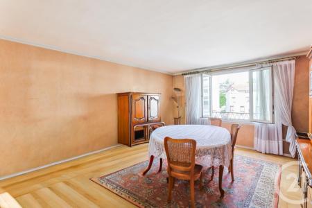 La Courneuve, Île-de-France 93120, France