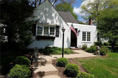 14661 Hillbrook N Lane #4, Chagrin Falls, Ohio 44022