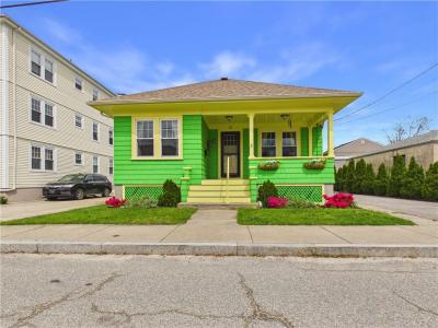 11 Hall Av, Warren, RI 02885, USA