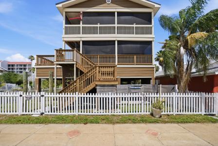 19105 Whispering Pines Dr, Indian Shores, Floride 33785, États-Unis