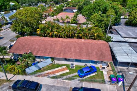 3501 SW 12th St, Miami, Florida 33135, USA