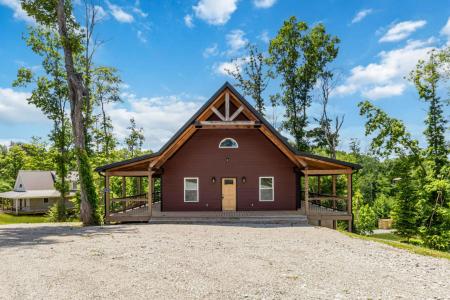 495 Pumpkin Crk Circle, Jamestown, Kentucky 42629, USA