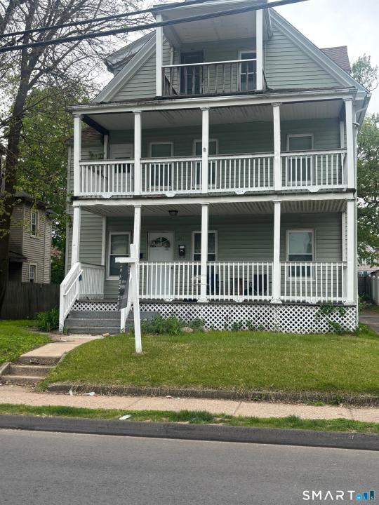 19-21 Moore Avenue, East Hartford, Connecticut 06108, États-Unis