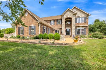 5025 Edinburg Court, Columbia, Illinois 62236, USA