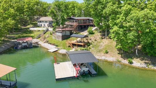 1008 Kennedy Lane, Keytesville, Missouri 65261, USA
