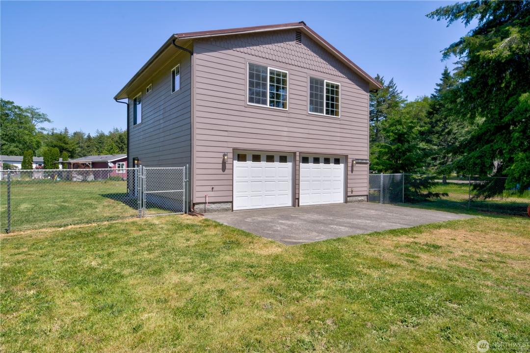 3331 239th Place, Ocean Park, Washington 98640, USA