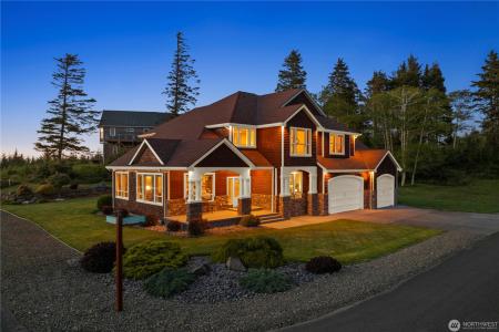 3015 Lighthouse Keepers Rd, Ilwaco, Washington 98624, USA