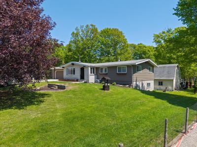 17182 Long Lake Highway, Alpena, Michigan 49707, USA