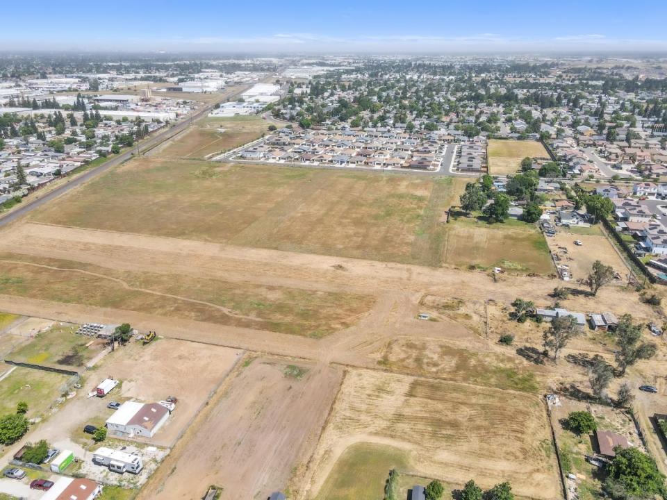 8645 Carlisle Avenue, Sacramento, California 95828