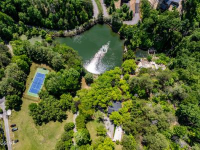 2315 Headrick Lead, Sevierville, Tennessee 37862, USA