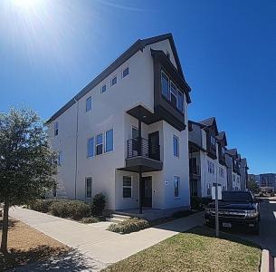 3332 Santee Street, Plano, Texas 75074, HOA KỲ