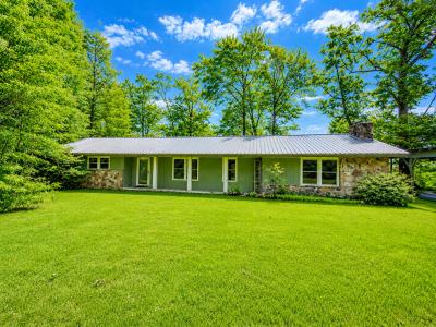 505 Crest Road, Gatlinburg, Tennessee 37738, USA