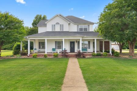 143 Angus Drive, Tupelo, Mississippi 38804, USA