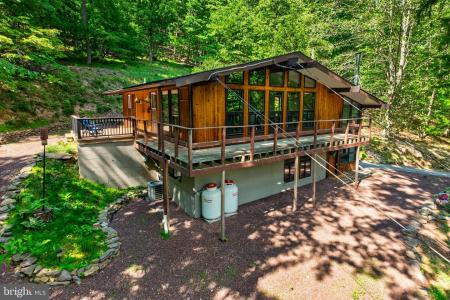 302 Gypsy Ln, King Of Prussia, Pennsylvania 19406, USA