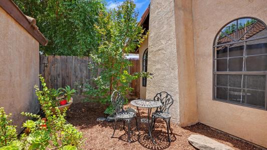 3749 W Damsen Avenue, Visalia, Californie 93291, États-Unis
