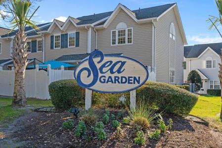 705 1st Ave. S 35-D, North Myrtle Beach, SC 29582, USA