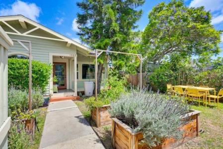 1353 Edgemont, San Diego, 加利福尼亚州 92102, 美国