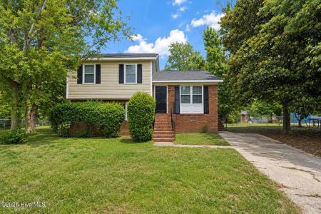 2803 Shade Tree Drive, Fayetteville, شمال كارولينا 28306, الولايات المتحدة