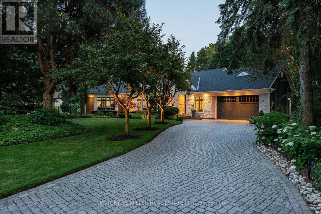 2348 CARRINGTON PLACE, Oakville (fd Ford), 安大略省 L6J 5P4, 加拿大