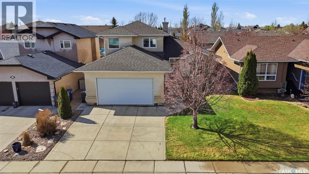 211 BROOKMORE LANE, Saskatoon, ساسكاتشوان S7V 1C1, كندا