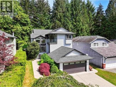 1690 CASCADE COURT, North Vancouver, كولومبيا البريطانية V7G 2H6, كندا 