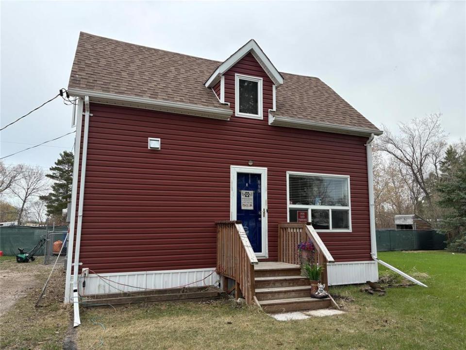 722 SECOND AVENUE EAST, Ste Rose Du Lac, Manitoba R0L 1S0, CANADÁ