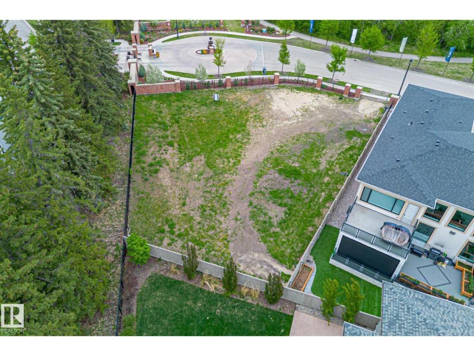 #22 3466 KESWICK BV SW, Edmonton, Alberta T6W 3S4, Canada
