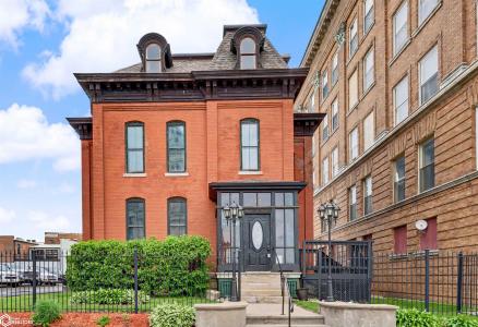 20 S 1st Avenue, Marshalltown, Iowa 50158, USA