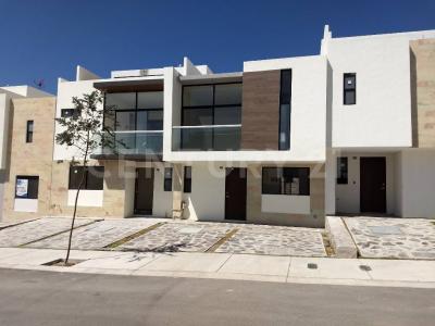 Paseo de Zakia Poniente Cond. Modena 300 int. 32,, El Marqués, Querétaro 76269, Mexique