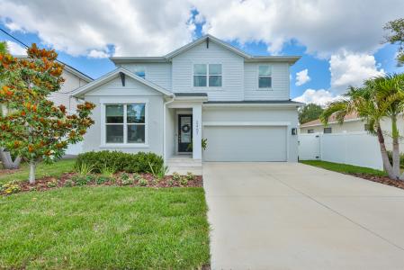2407 Gray St W, Tampa, Florida 33609, USA