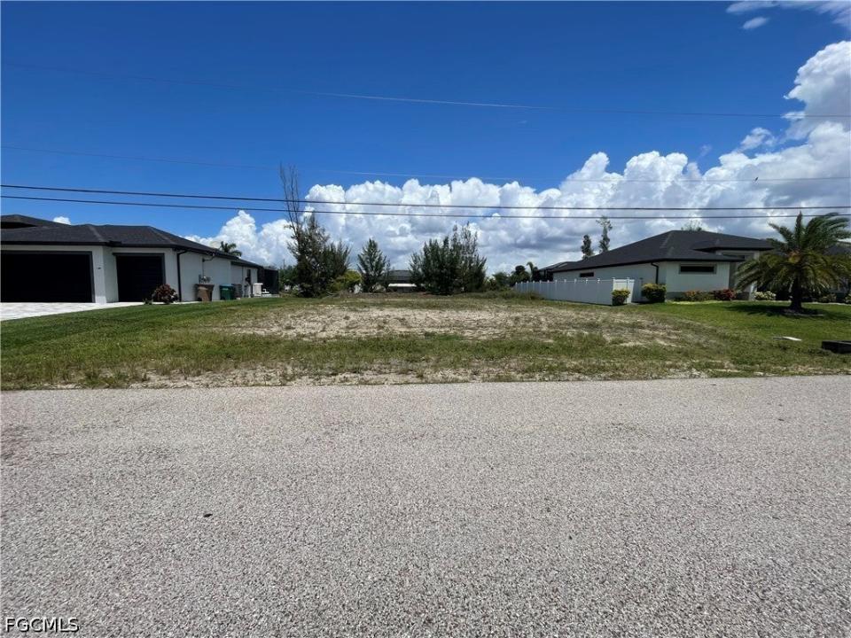 2111 SW 17th Place, Cape Coral, Floride 33991, États-Unis